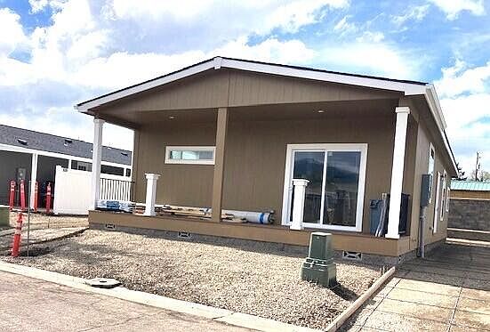 2nd image of 4601 S Pacific Hwy Unit 2