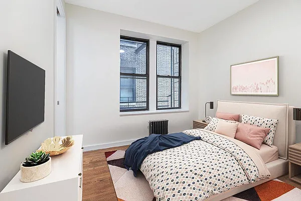 Rented by Bold New York | media 19