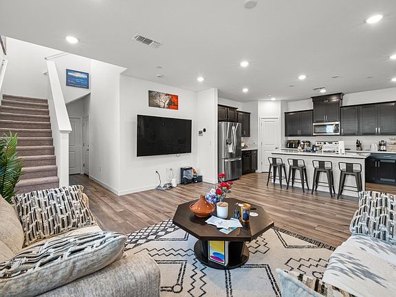 4th image of 1594 Waterside Lane