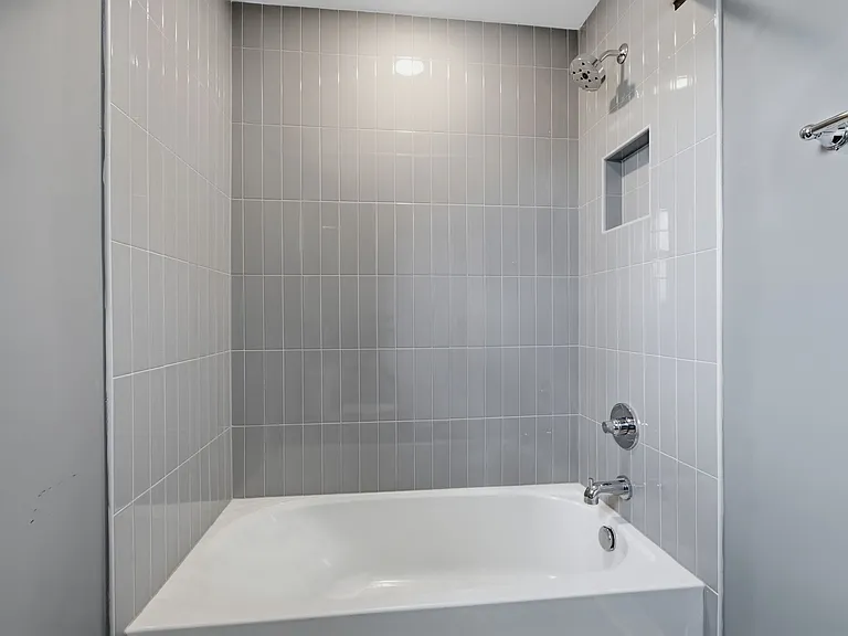 105 Duke St #6 — Photo 26