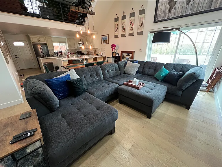 5019 Maplewood Ave #105 — Photo 8