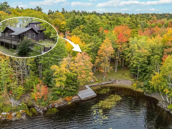 672 Molega Lake Rd, Lunenburg, NS B4V 8S8