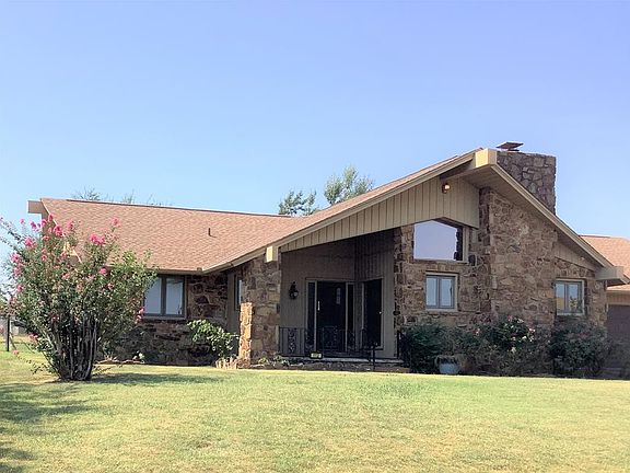 3rd image of 112 Sooner Dr