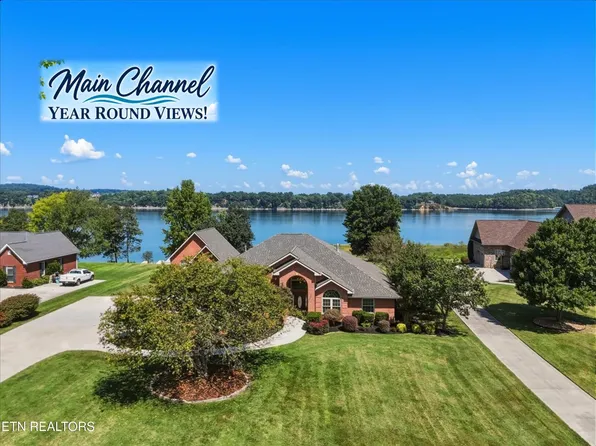 2360 Wild Pear Trl, Dandridge, TN 37725