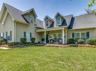 2260 Iron Works Dr, Lake Wylie, SC 29710