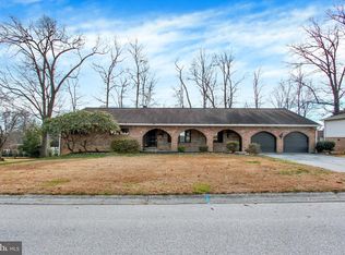 70 Laurel Dr, Hanover, PA 17331