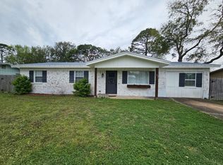42 Marilyn Ave NW, Fort Walton Beach, FL 32548
