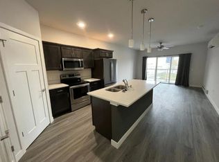 100 W Limestone Pass Line #324, Cottage Grove, WI 53527