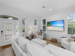 991 8th St S ##1, Naples, FL 34102
