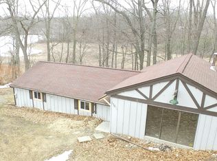 1102A Bird Rd, Ortonville, MI 48462