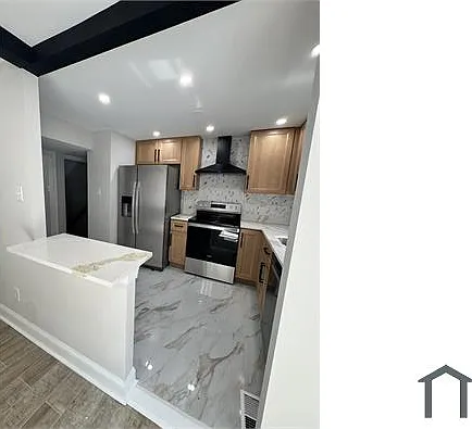 3 bed, 1200 sqft, $3,200 — Photo 4