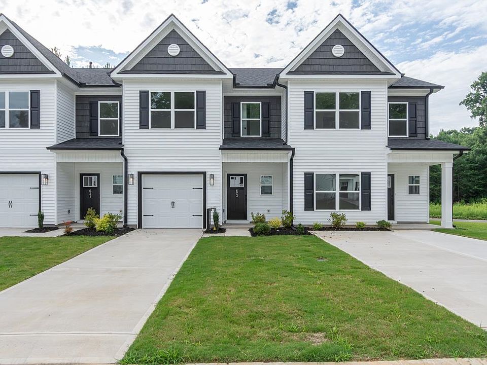 1st image of 623 Farcroft Trl
