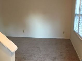 8715 Chapel Hill Rd, Cary, NC 27513