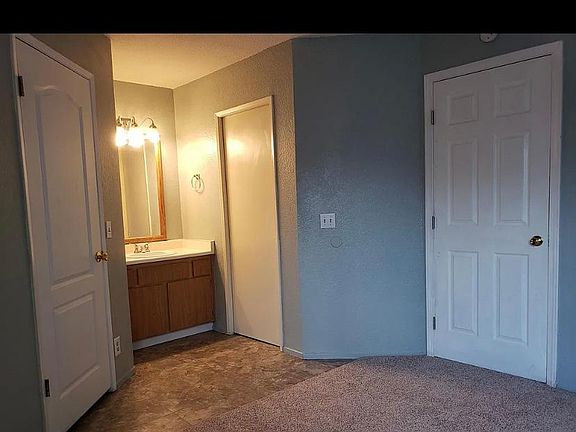 4th image of 7634 Agustawood Pl