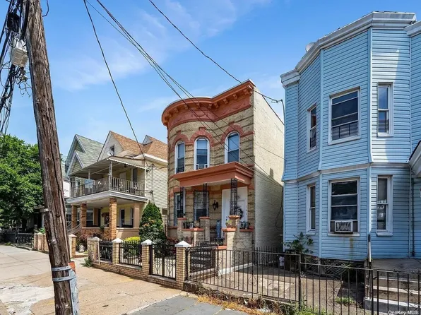 149 Cleveland Street, Brooklyn, NY 11207
