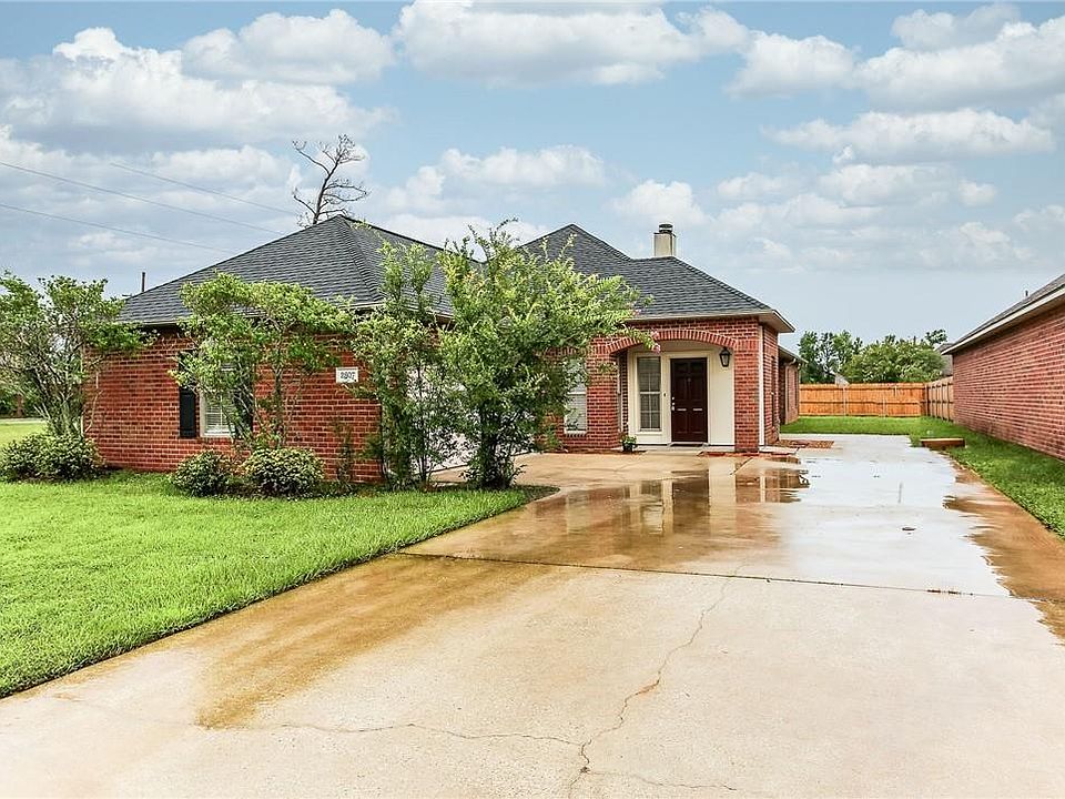 2807 S Locke Point Dr, Lake Charles, LA 70605 Zillow
