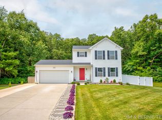 1692 Ryan Woods Ct, Allegan, MI 49010