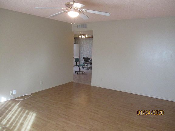 4th image of 4502 E Carol Ave Unit 2