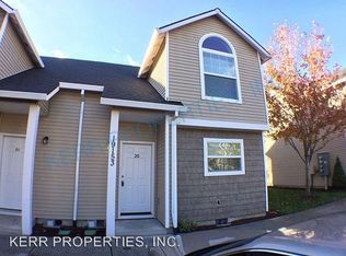 19153 SE Yamhill St APT 20, Portland, OR