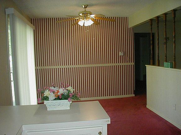 4th image of 3251 W 53rd St