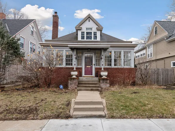 3037 Irving Ave S, Minneapolis, MN 55408