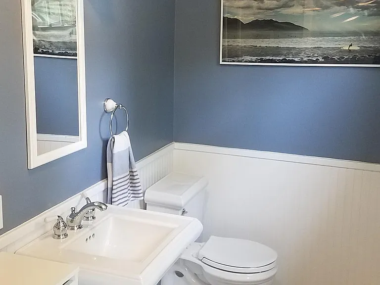 74 Sedgewick Ave — Photo 25