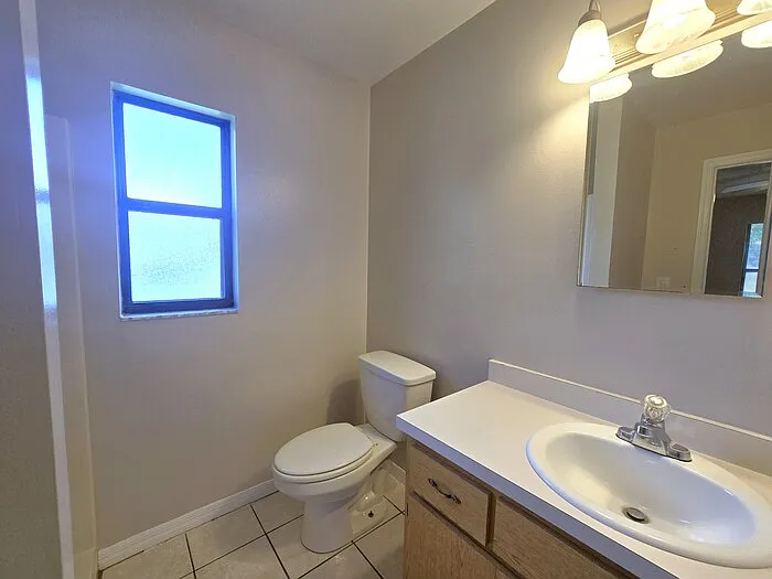 1423 Montana Ave — Photo 16