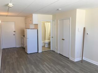 186 Lexington St APT 9, Waltham, MA 02452