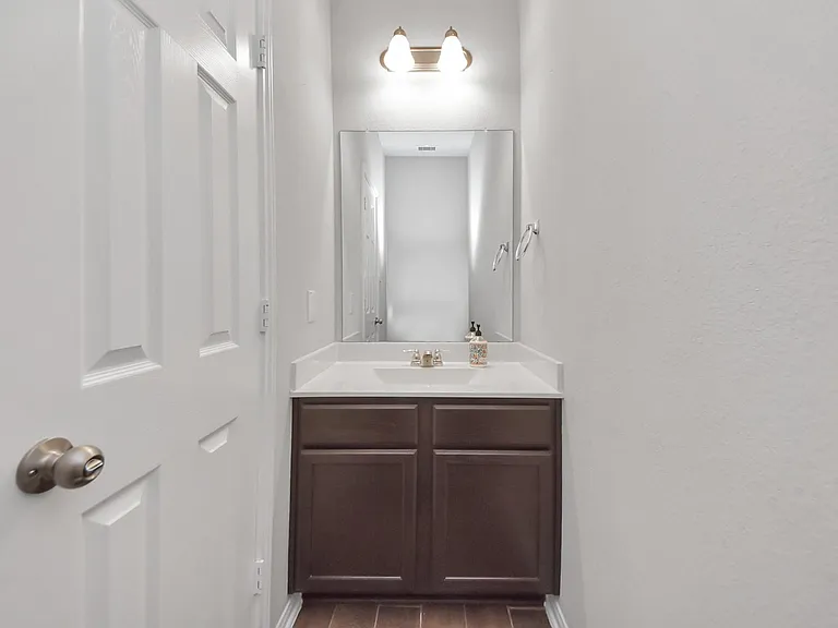 4239 Wyanngate Dr — Photo 15