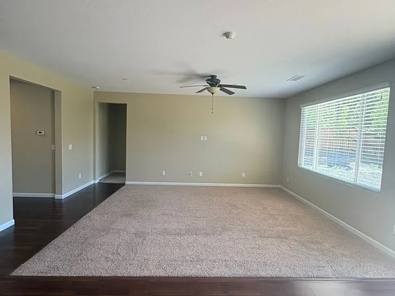 2827 Earthstone Dr — Photo 8