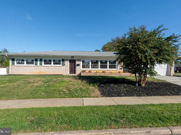 20 Citadel Dr, Camp Hill, PA 17011