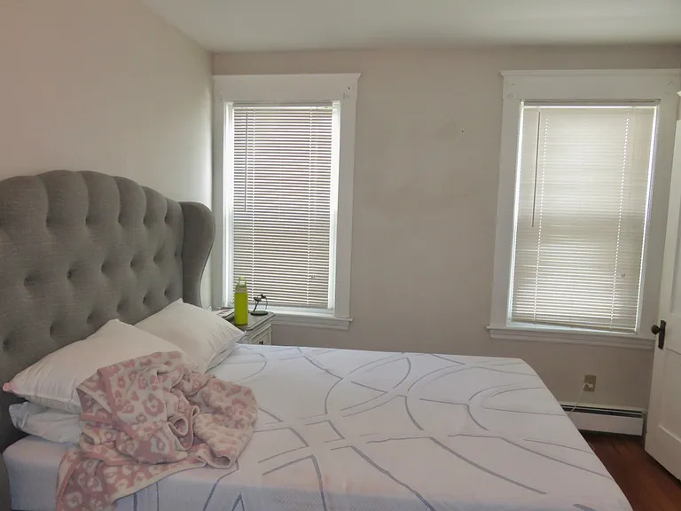 37-39 Parmenter Rd — Photo 16