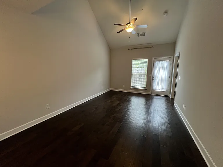 9052 Brixworth Ct — Photo 6