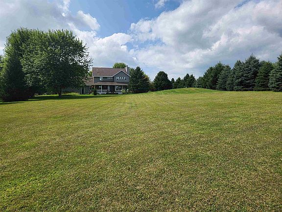 4th image of N9026 Hickory Point Road