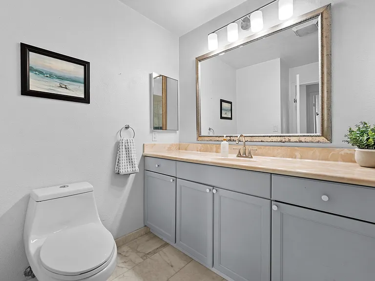 7320 Park Ridge Blvd — Photo 17