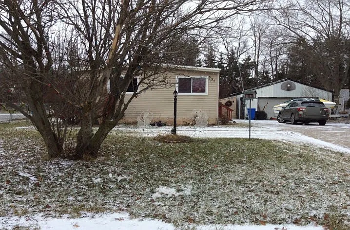 551 Cherokee Bnd photo 1