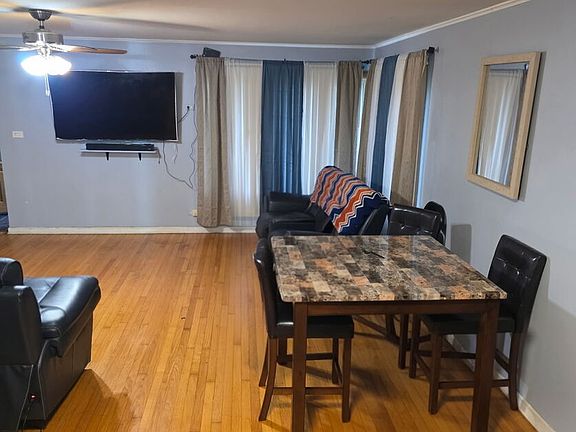 4th image of 17403 Holmes Ave