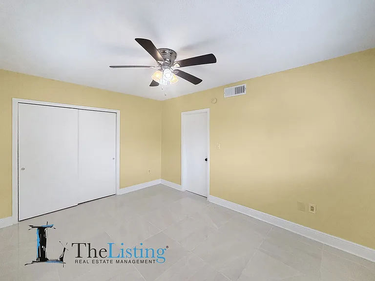 5505 Hernandes Dr #113 — Photo 11