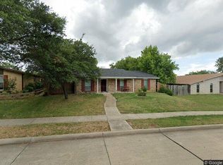 2909 Arcadia Ln, Carrollton, TX 75007