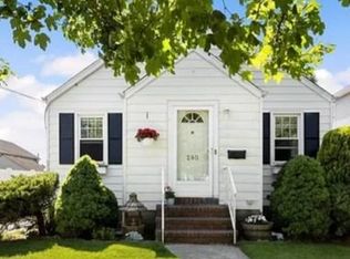 280 Rintin St, Franklin Square, NY 11010