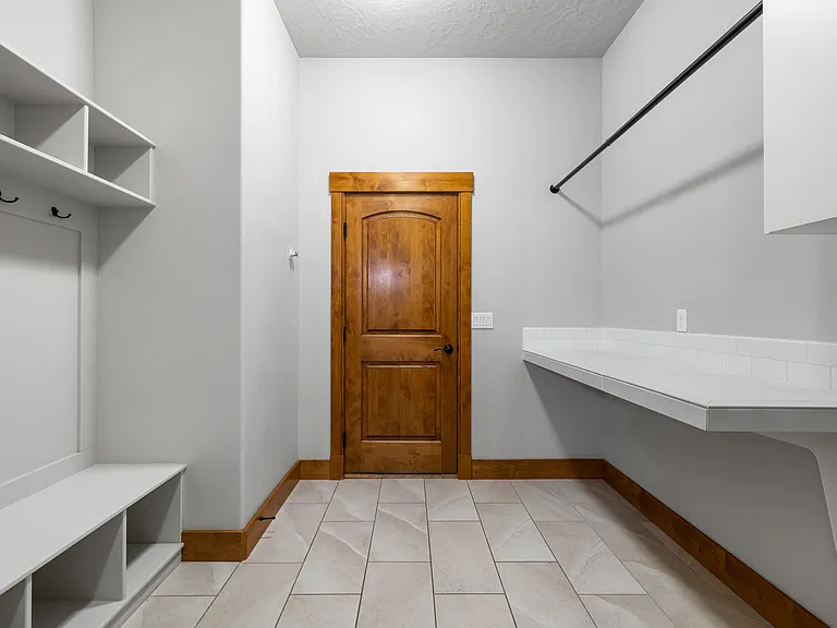 1673 S Ridge Point Pl — Photo 26