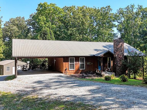 2nd image of 221 Grace Ln