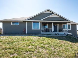 4603 70th St, Meriden, KS 66512