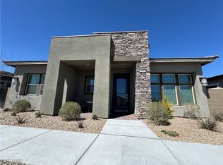 928 Woodburn Ln, Las Vegas, NV 89138