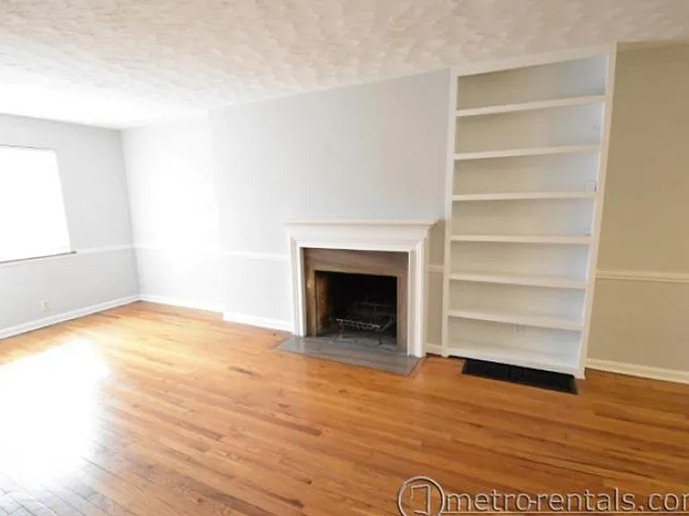 1725-1727 N Star Ave #1729 — Photo 6
