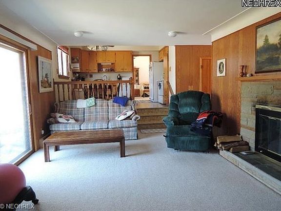 4th image of 1807 Sunset Dr