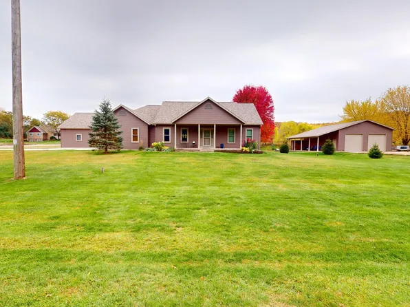 N12987 Sara Ln, Trempealeau, WI 54661