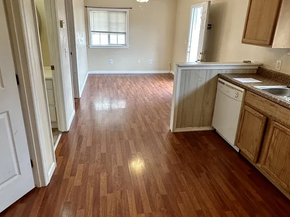 924 Rear Ave #11-3, Huntington, WV 25701