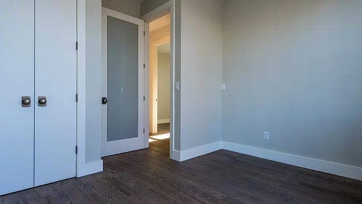 Rented by Nooklyn NYC LLC | media 23