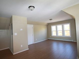 69 Pleasant St APT 4, Waterville, ME 04901